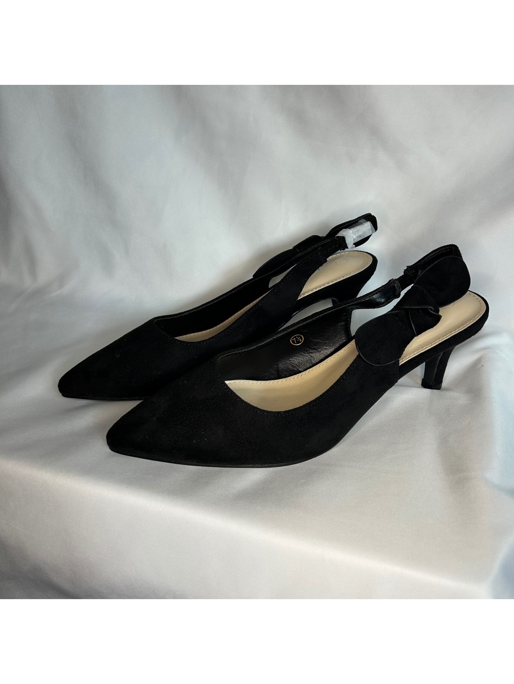 Women’s Black Suede Bow Slingback Kitten Heels – Size 7.5